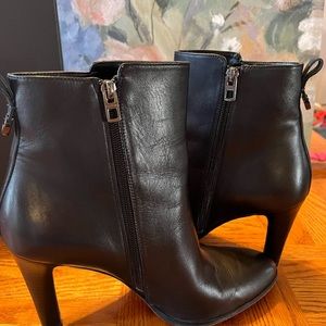 🍓Coach Leather Ankle Boots🍓